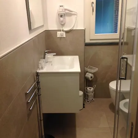 Affittacamereirosmarini 3* فيرناتْسا