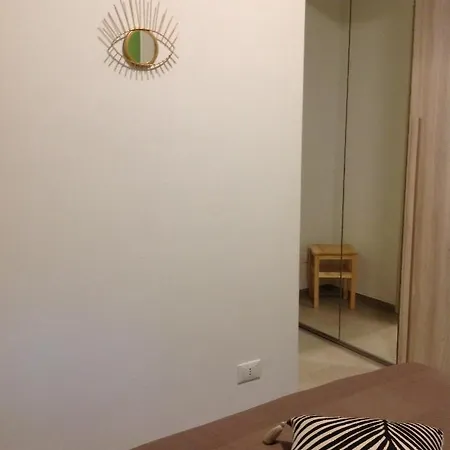 Affittacamereirosmarini بيت ضيافة فيرناتْسا