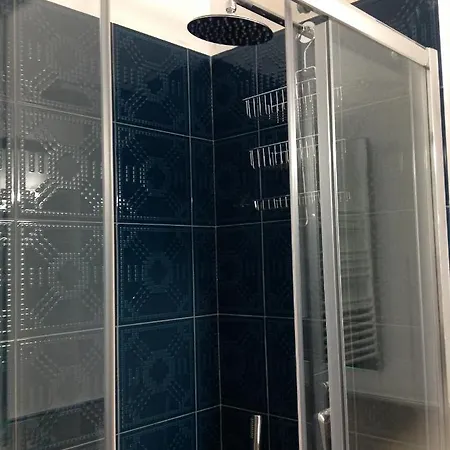 بيت ضيافة Affittacamereirosmarini 3*