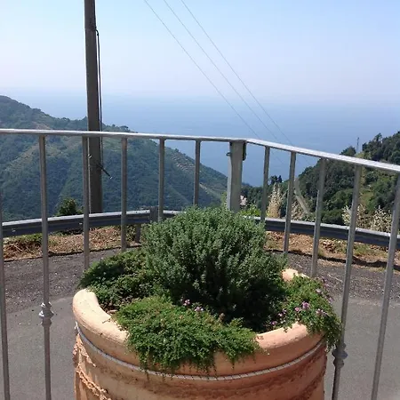 Guest house Affittacamereirosmarini *