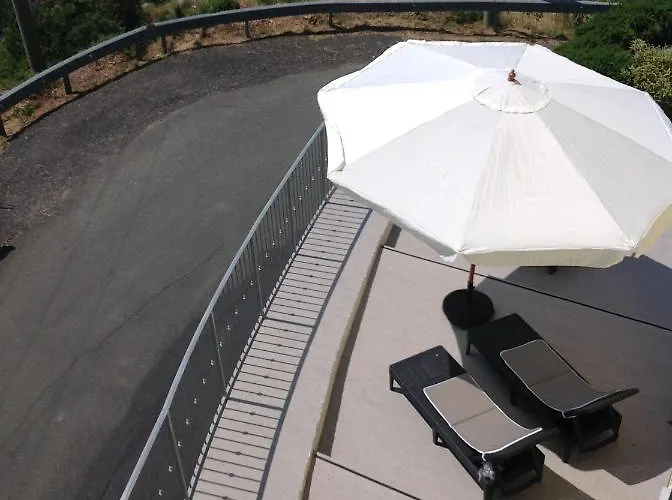 Affittacamereirosmarini 게스트하우스 3*