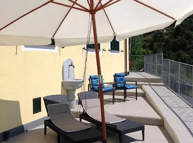 게스트하우스 Affittacamereirosmarini