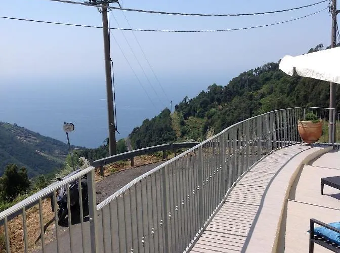 Affittacamereirosmarini 게스트하우스 3*